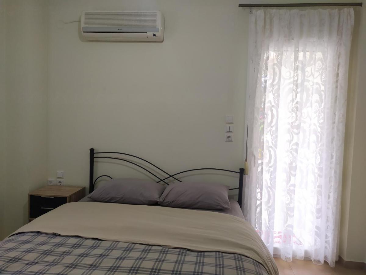 Lily'S Apartment Ioannina Ngoại thất bức ảnh